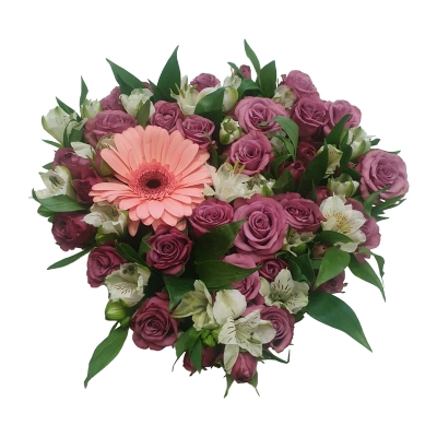 Композиция в коробке сердце из гербер и альстромерий  — Цветы SFlower – доставка цветочных букетов в Хабаровске. У нас цветы можно купить или заказать с доставкой круглосуточно — 2296babb