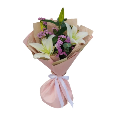 Нежная лили — Цветы SFlower – доставка цветочных букетов в Хабаровске. У нас цветы можно купить или заказать с доставкой круглосуточно — 