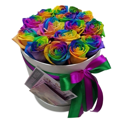 Радужные розы в коробке — Цветы SFlower – доставка цветочных букетов в Хабаровске. У нас цветы можно купить или заказать с доставкой круглосуточно — d0190cc7